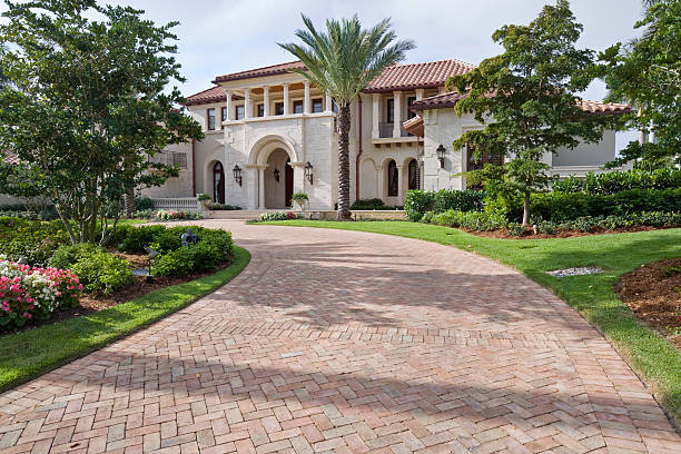 Best Driveway Pavers Cost  in Batesville, TX